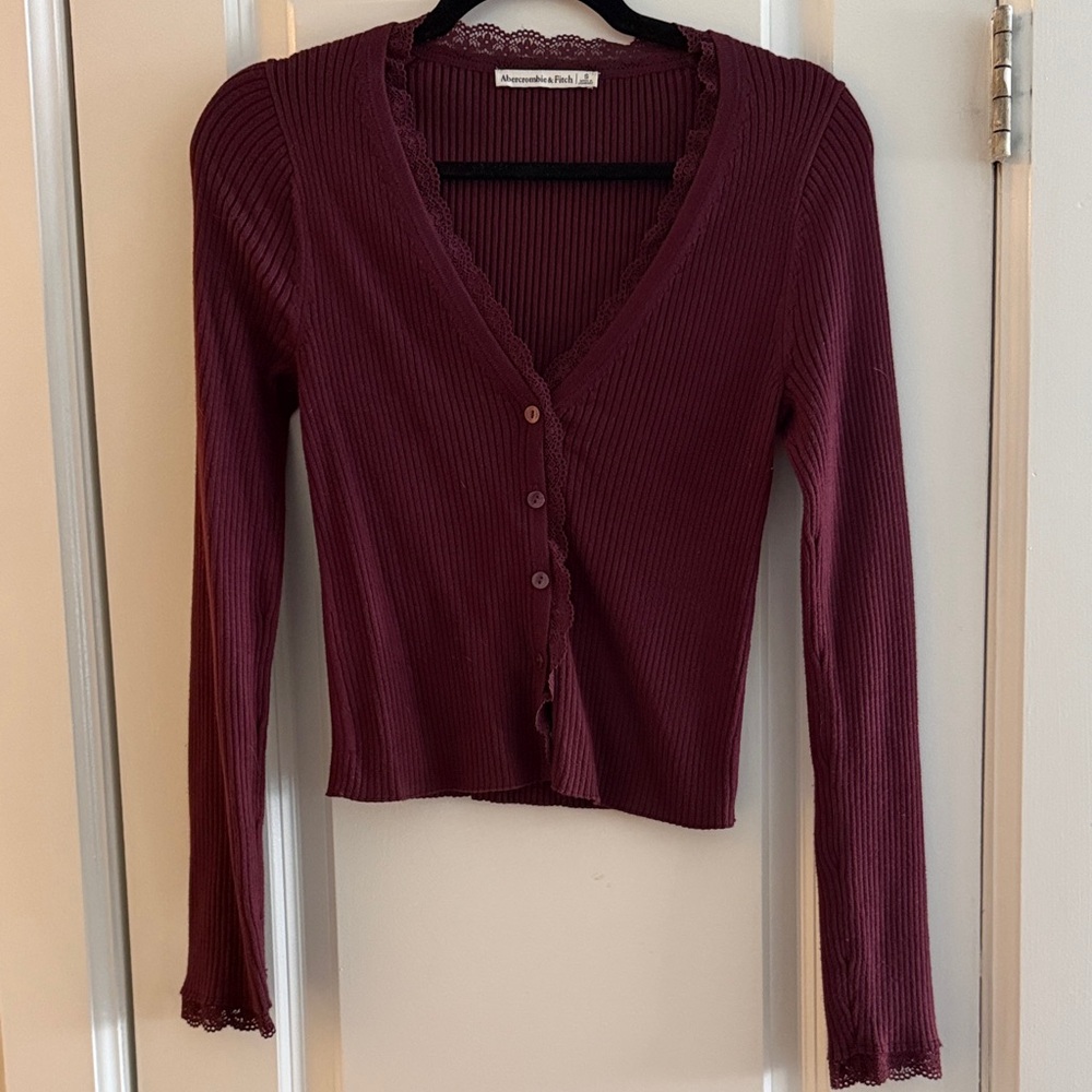 Abercrombie & Fitch Ribbed Wine-Red Button Cardigan